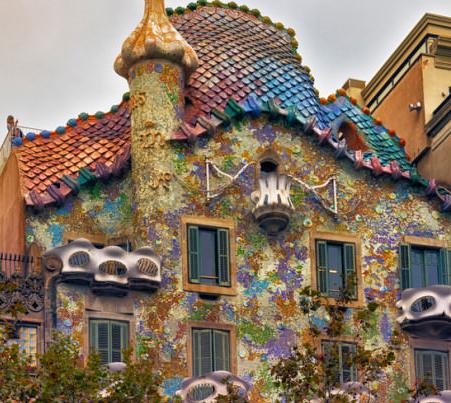 gaudi_3.jpg gaudi_3.jpg