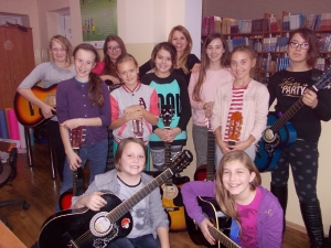 grupa_gitarowa_300x225.jpg [300x225]