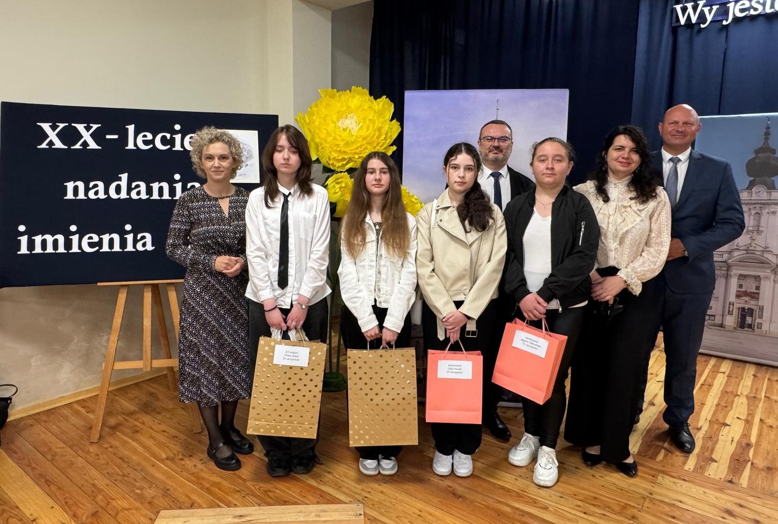 Tutaj powinien być opis