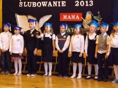 Pierwszaki klasa I"a" i I"b"