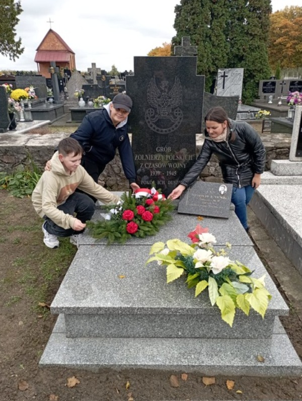 Tutaj powinien być opis