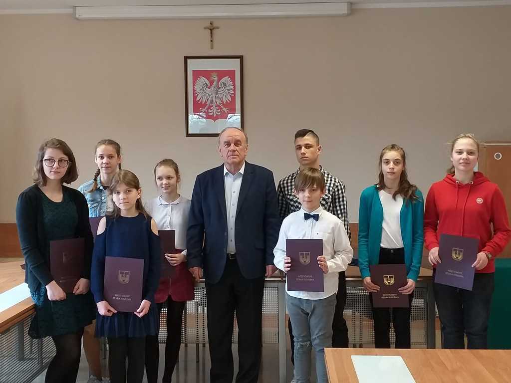 Szkoła Podstawowa W Starej Kiszewie