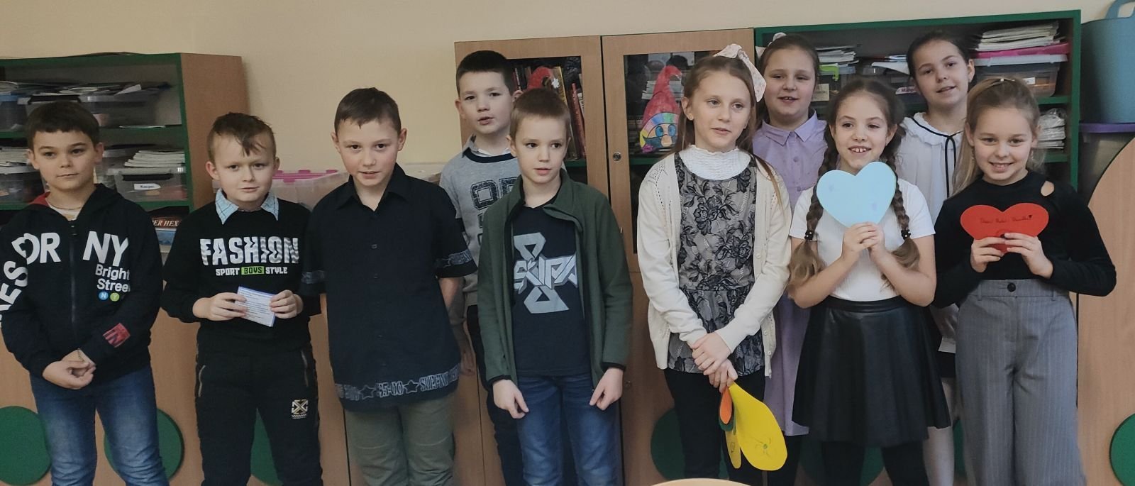 Tutaj powinien by膰 opis