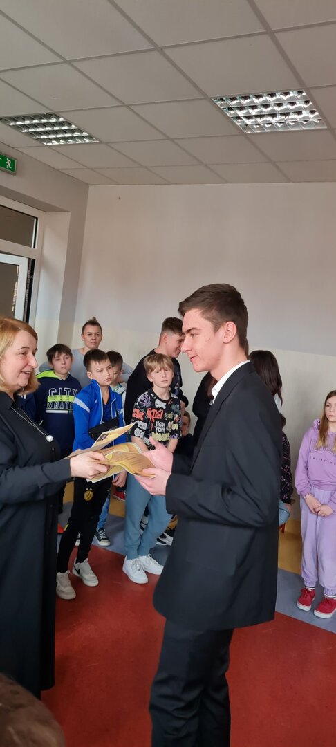 Tutaj powinien być opis