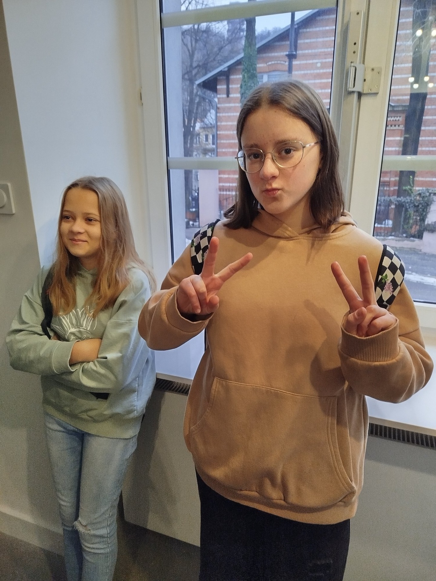 Tutaj powinien by膰 opis