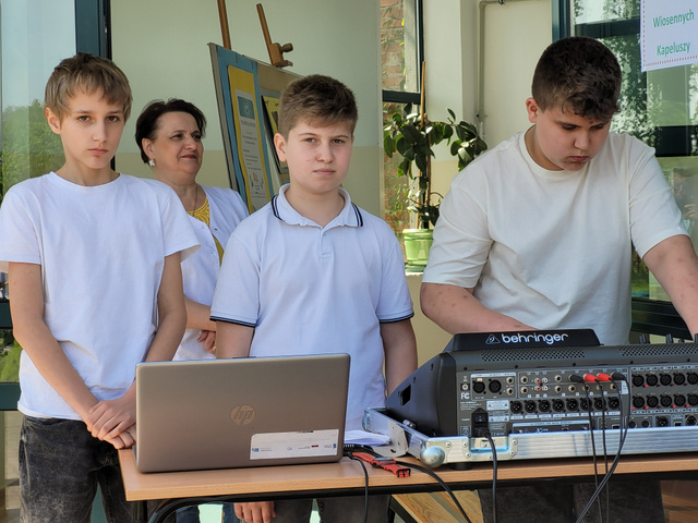 20240503__43_m.jpg [640x480]