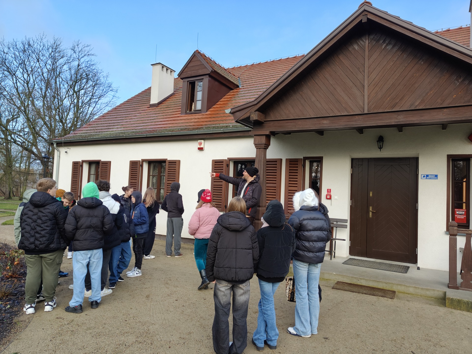 Tutaj powinien być opis