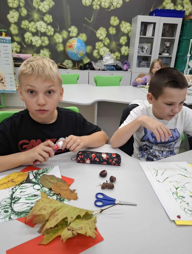 Tutaj powinien być opis obrazka