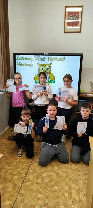 Tutaj powinien być opis obrazka