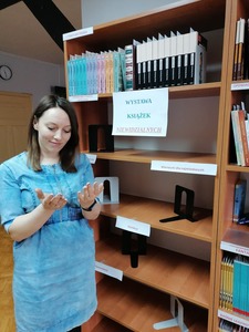 Wystawa książek niewidzialnych