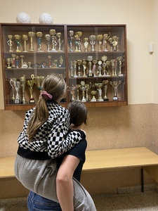 Uczniowie podczas realizacji zadania.