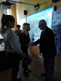 Tutaj powinien być opis obrazka