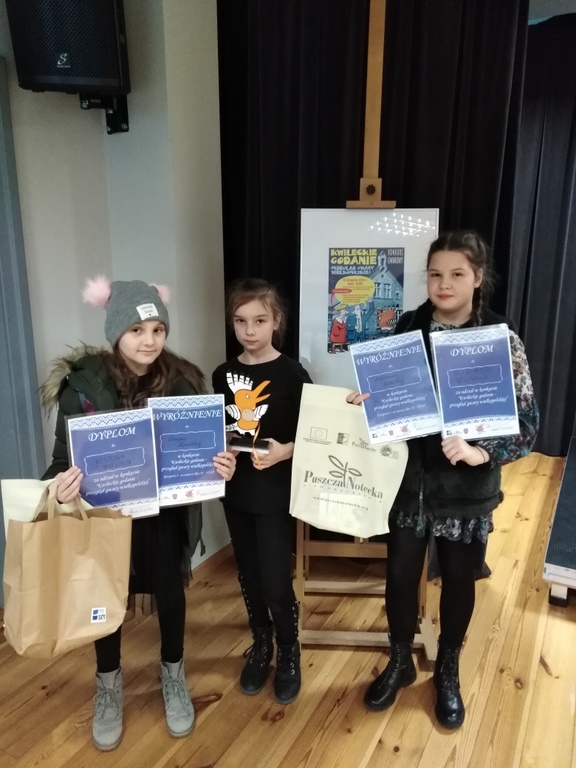 Tutaj powinien być opis obrazka