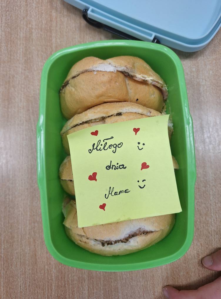 Tutaj powinien być opis obrazka