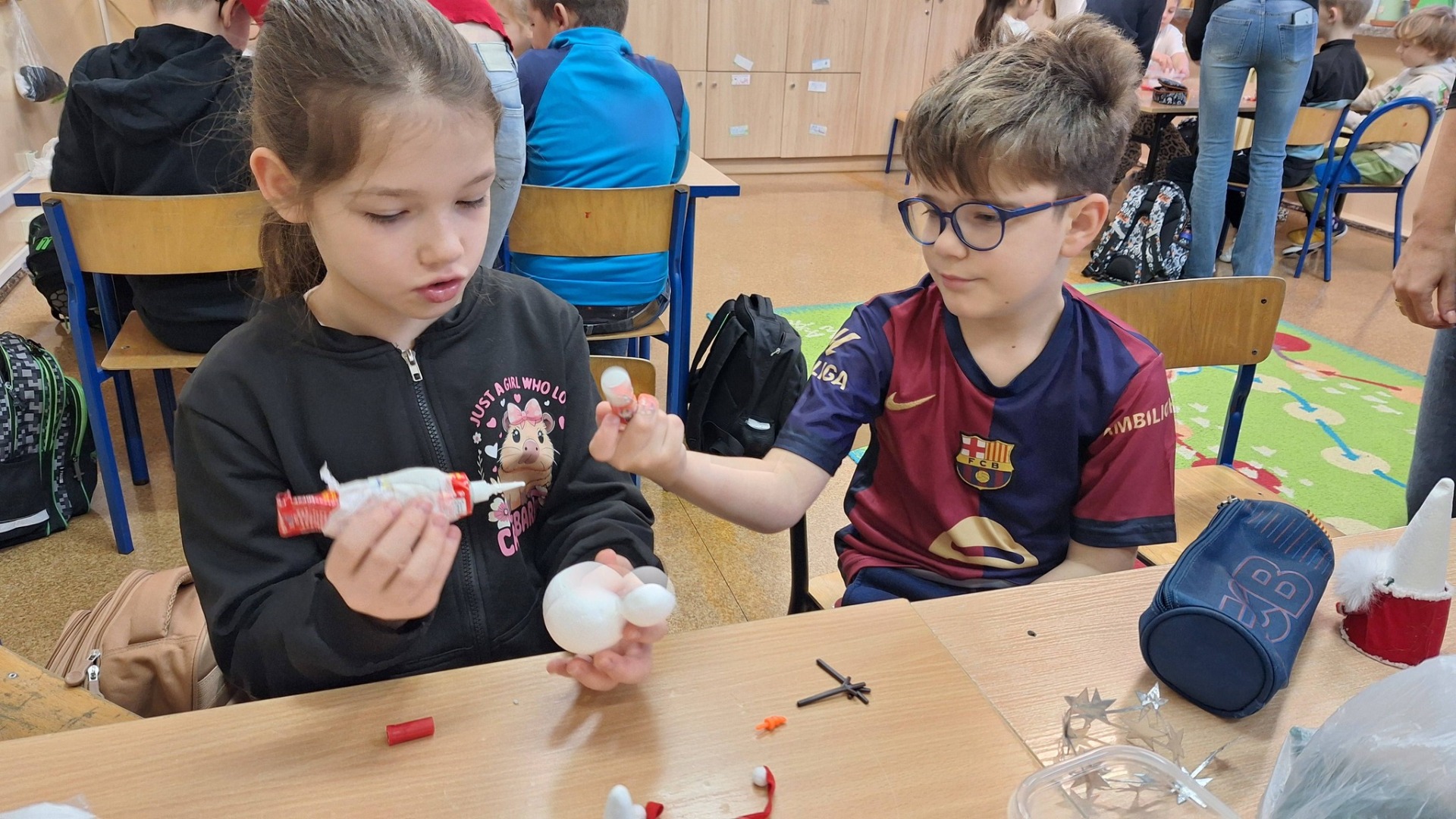 Tutaj powinien być opis obrazka