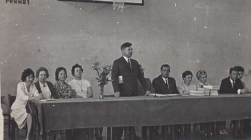 Rozdanie świadestw maturalnych 1967 r.
