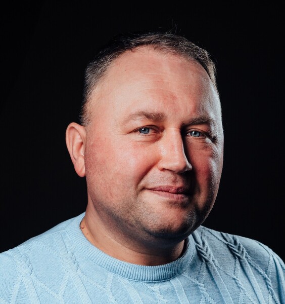 Zdjęcie wychowawcy Wojciech Płoński