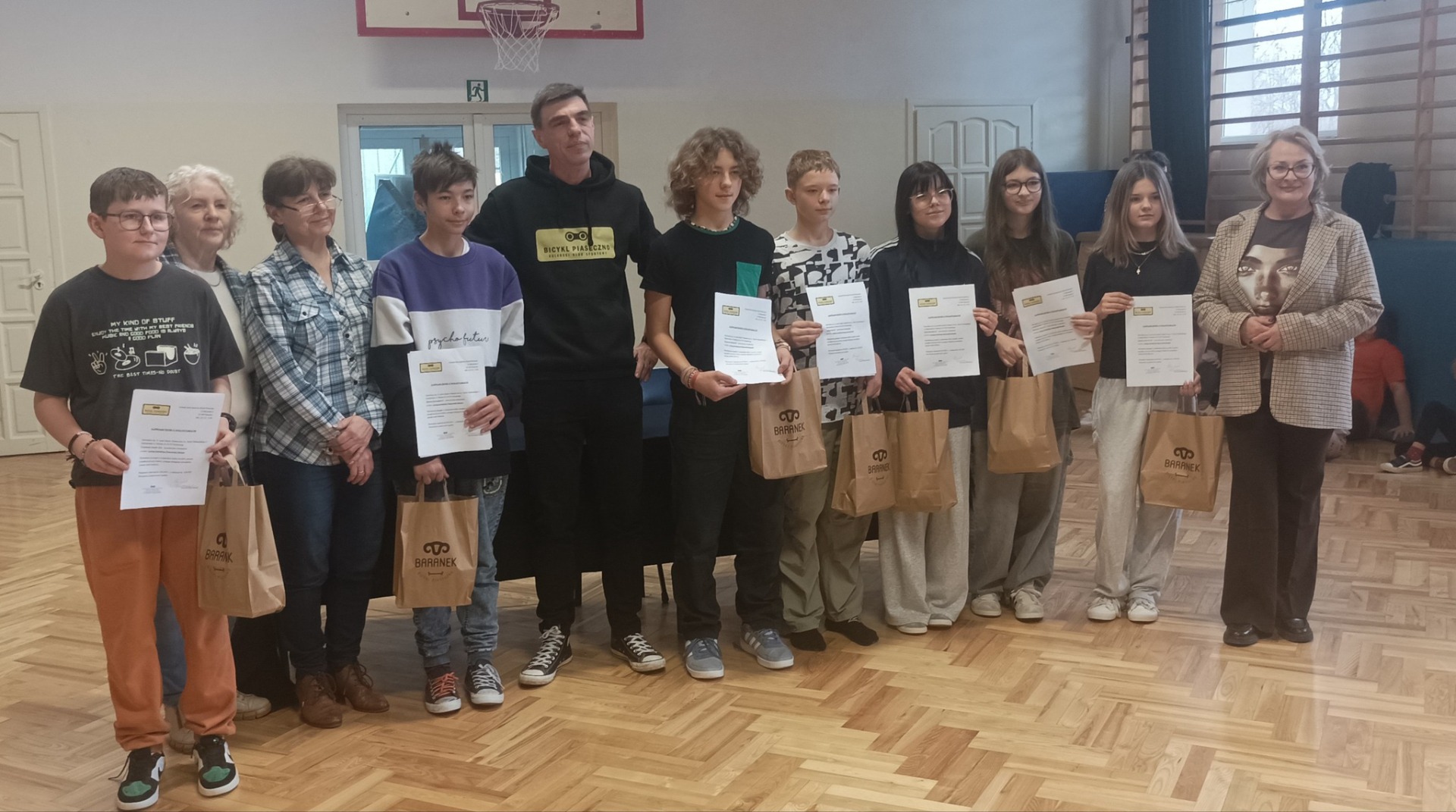 Tutaj powinien być opis