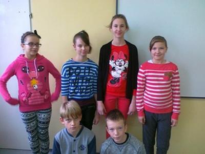 Zuzia Chudzik kl. VI; Oliwia Chudzik kl. V i Konrad Wójcik kl. V - wyróżnienie.
Kornelia Kozłowska kl. VI i Mateusz Kolender kl. IV - II miejsce.
Marysia Szablak - I miejsce.