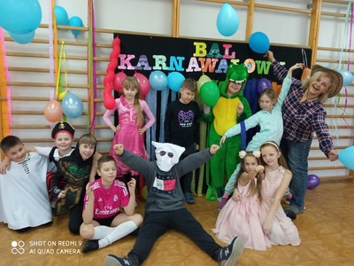 Bal karnawałowy, klasa III