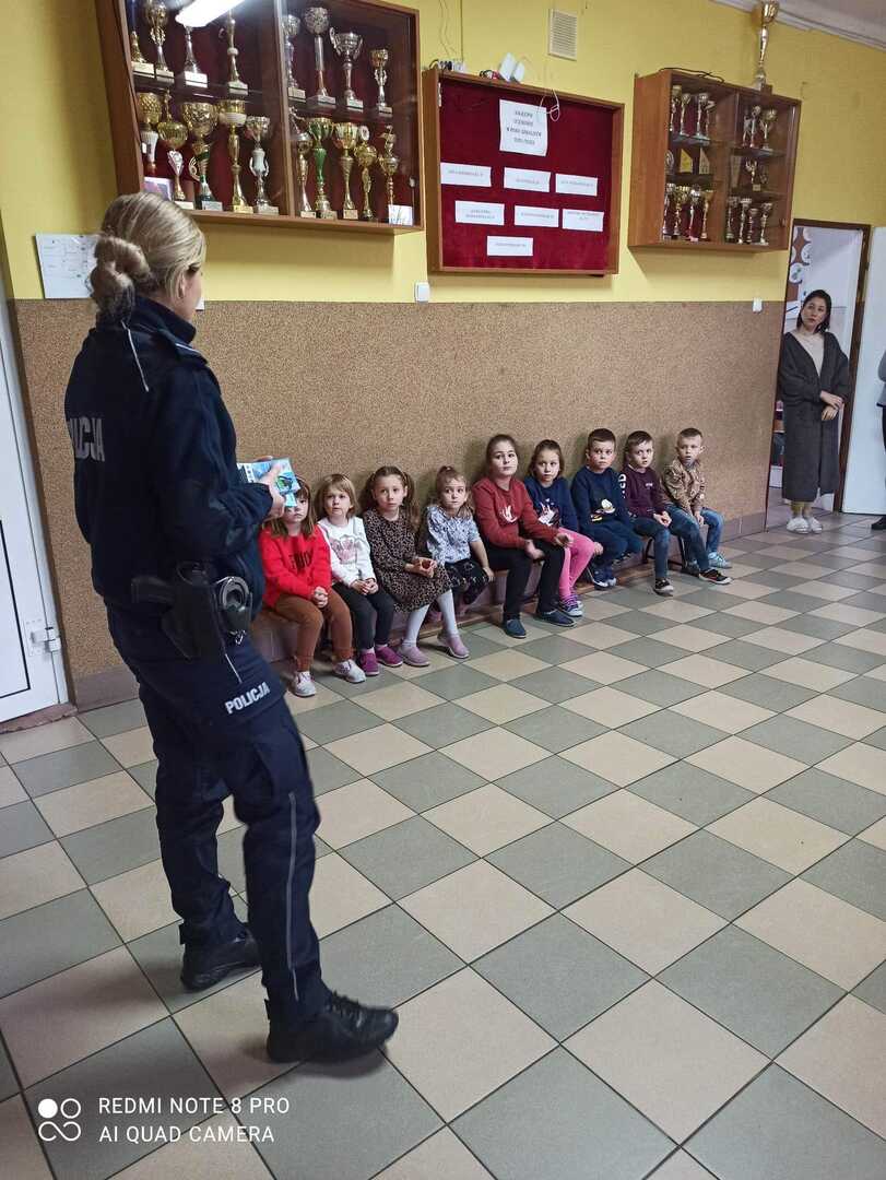 Tutaj powinien być opis obrazka