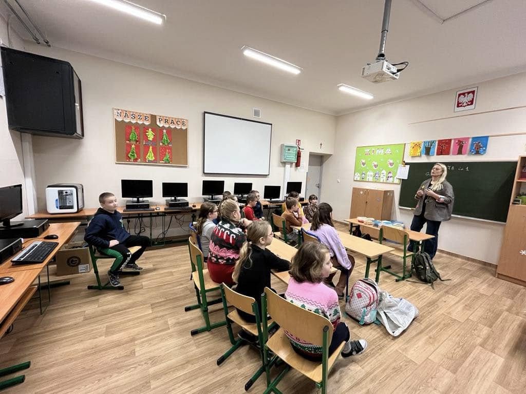 Tutaj powinien być opis obrazka