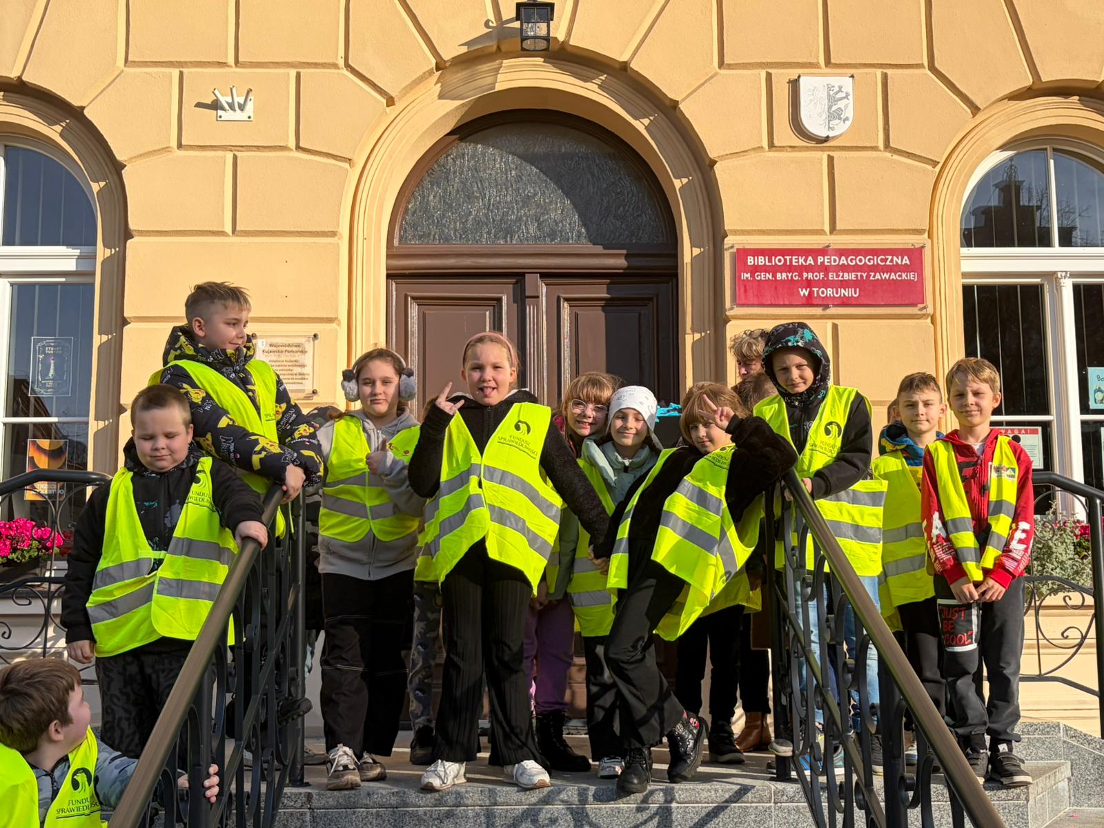 Tutaj powinien być opis obrazka