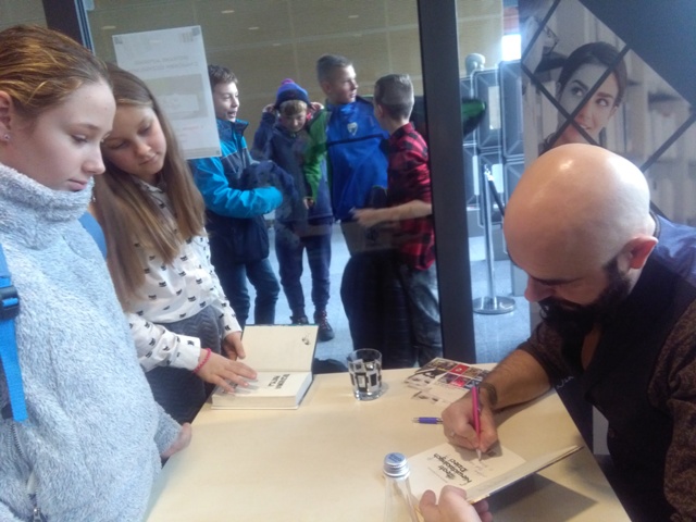 Tutaj powinien być opis