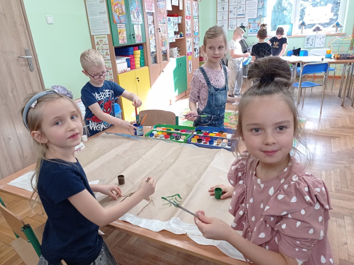 Tutaj powinien być opis