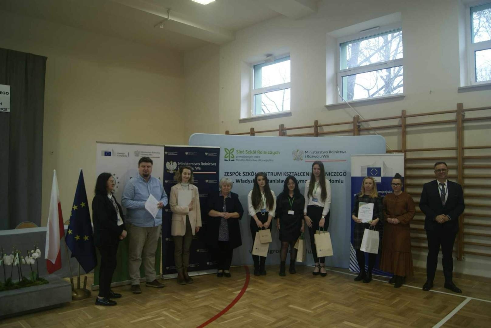 Tutaj powinien być opis