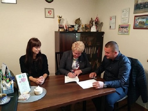 4251729.jpg 4251729.jpg