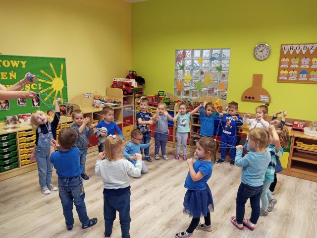 Tutaj powinien być opis obrazka