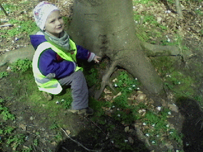 Kto tam mieszka? - pyta się Szymek