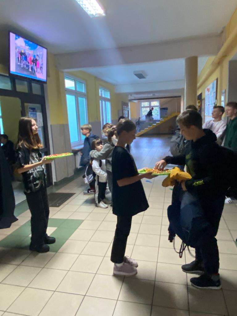 Tutaj powinien być opis obrazka