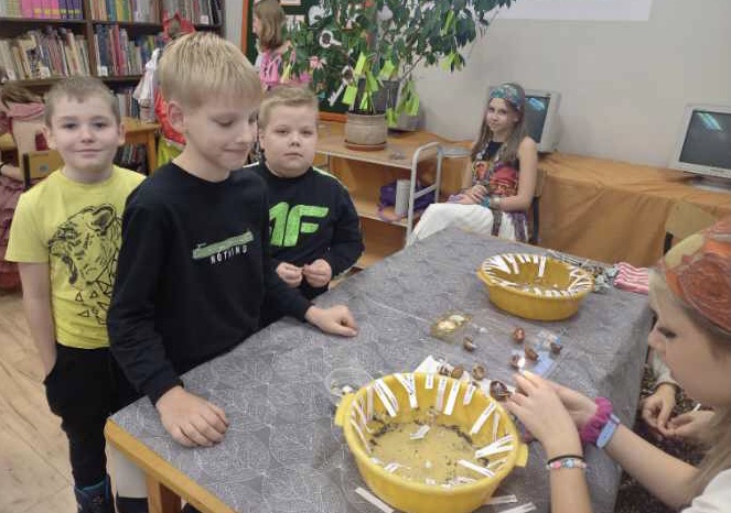 Tutaj powinien być opis obrazka