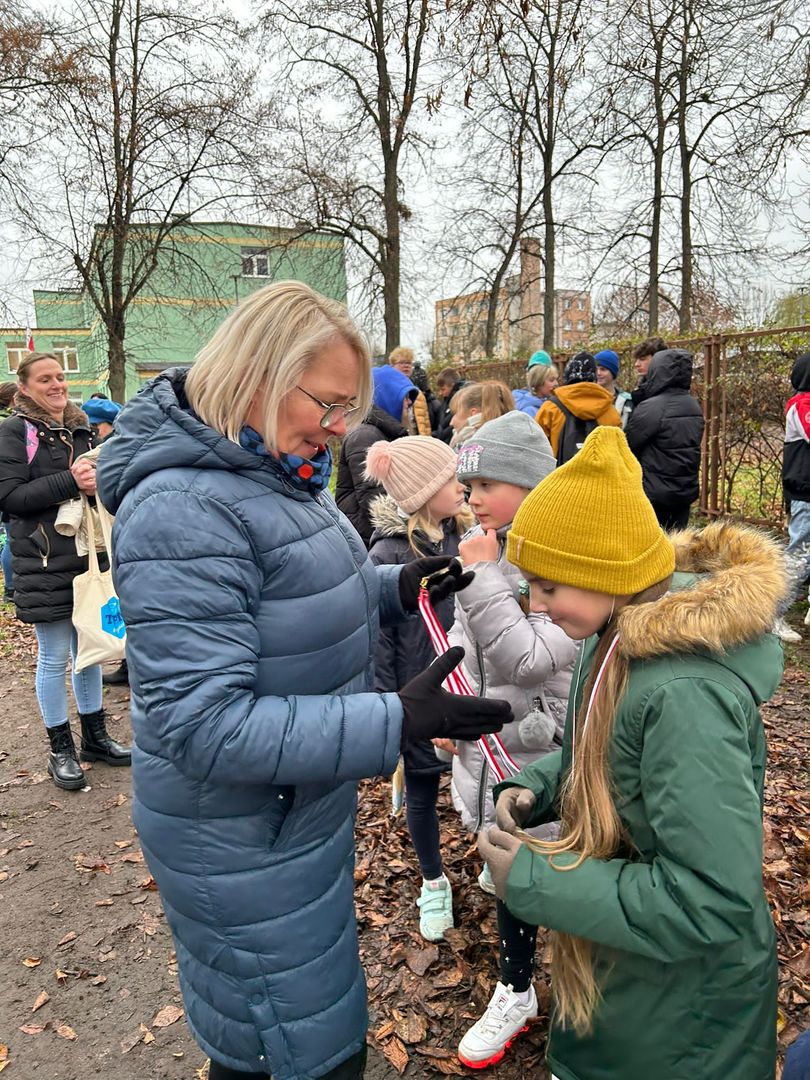 Tutaj powinien być opis obrazka