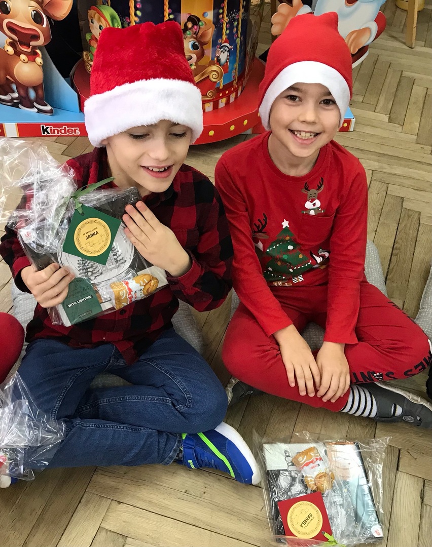 Tutaj powinien być opis obrazka