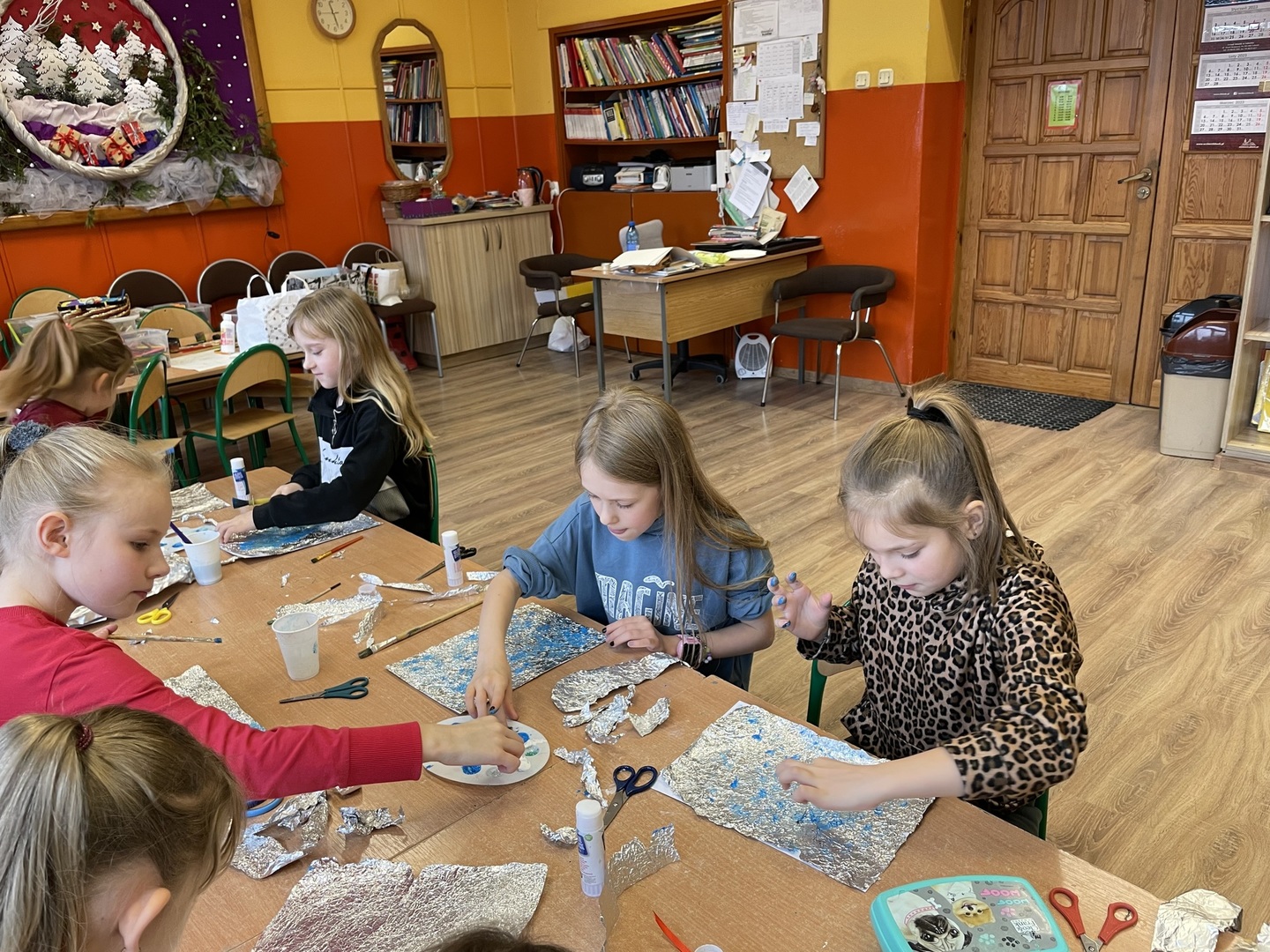 Tutaj powinien być opis obrazka