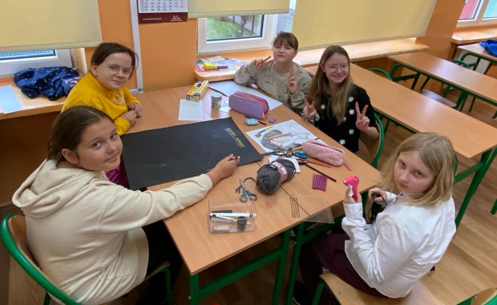 Tutaj powinien być opis obrazka