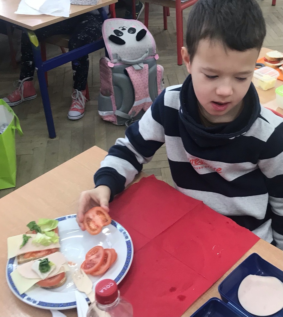 Tutaj powinien być opis obrazka