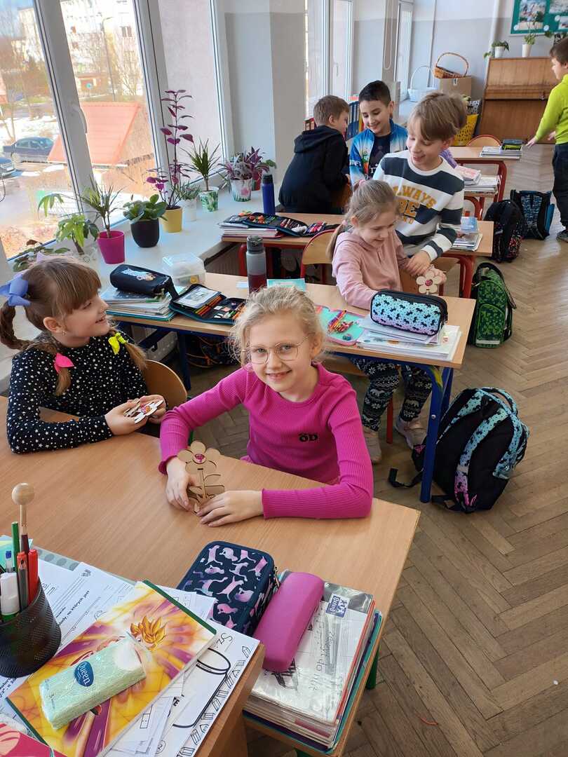 Tutaj powinien być opis obrazka