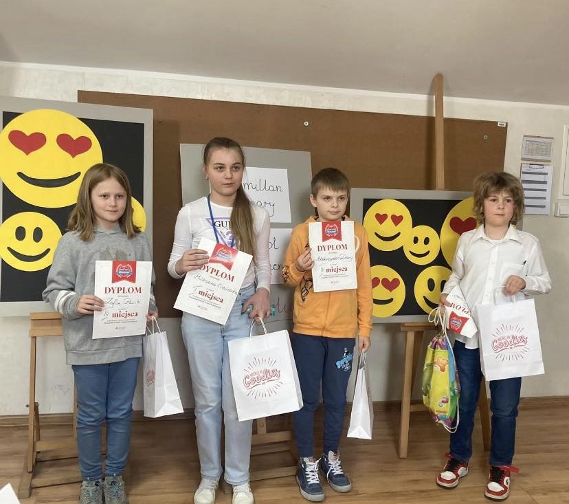 Tutaj powinien być opis obrazka