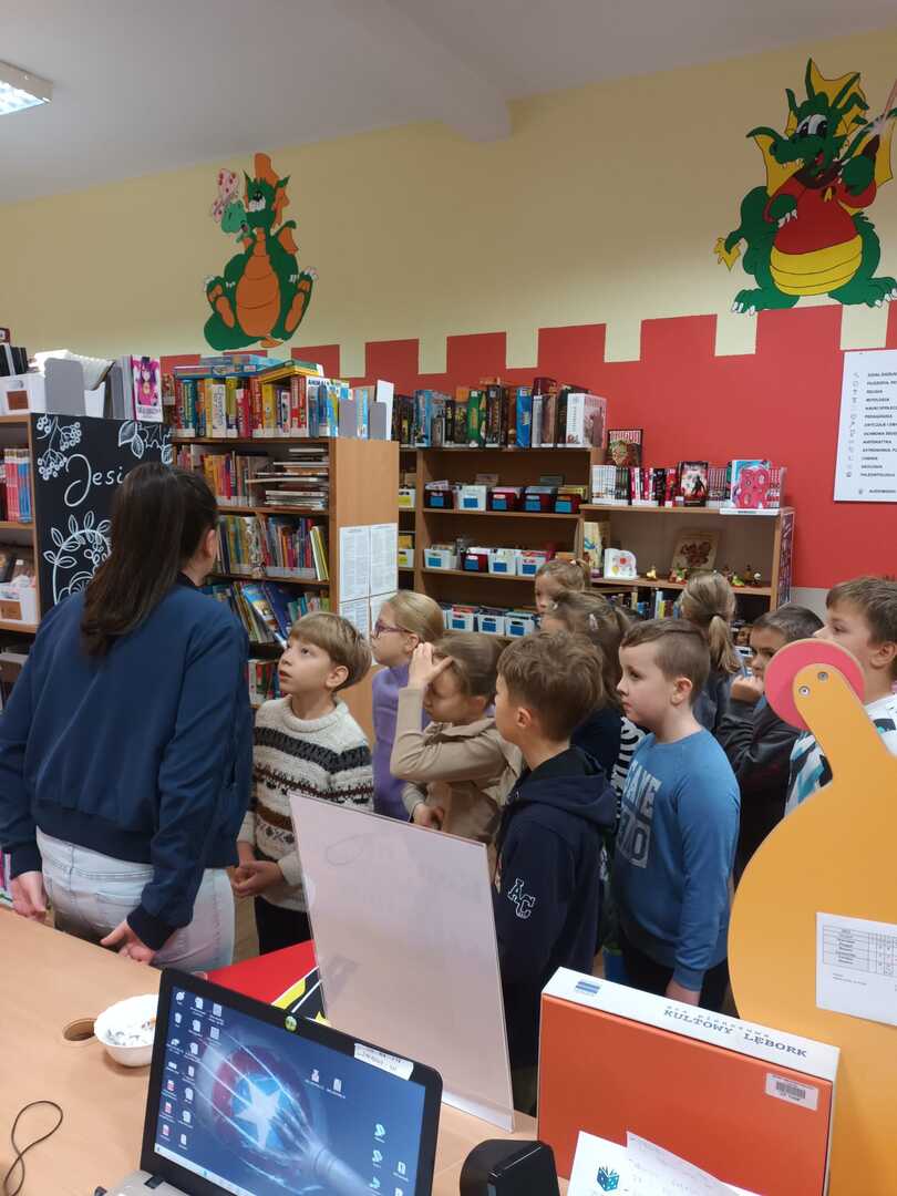 Tutaj powinien być opis obrazka