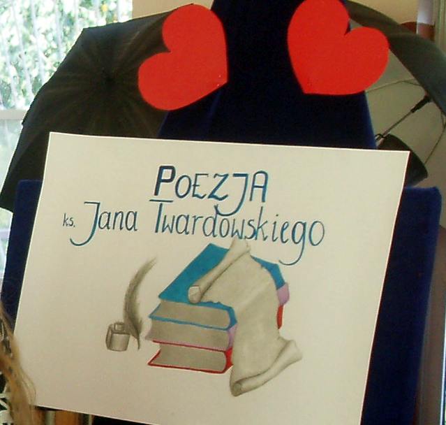 piękny plakat na tę okazję przygotowała Wiktoria z 5c