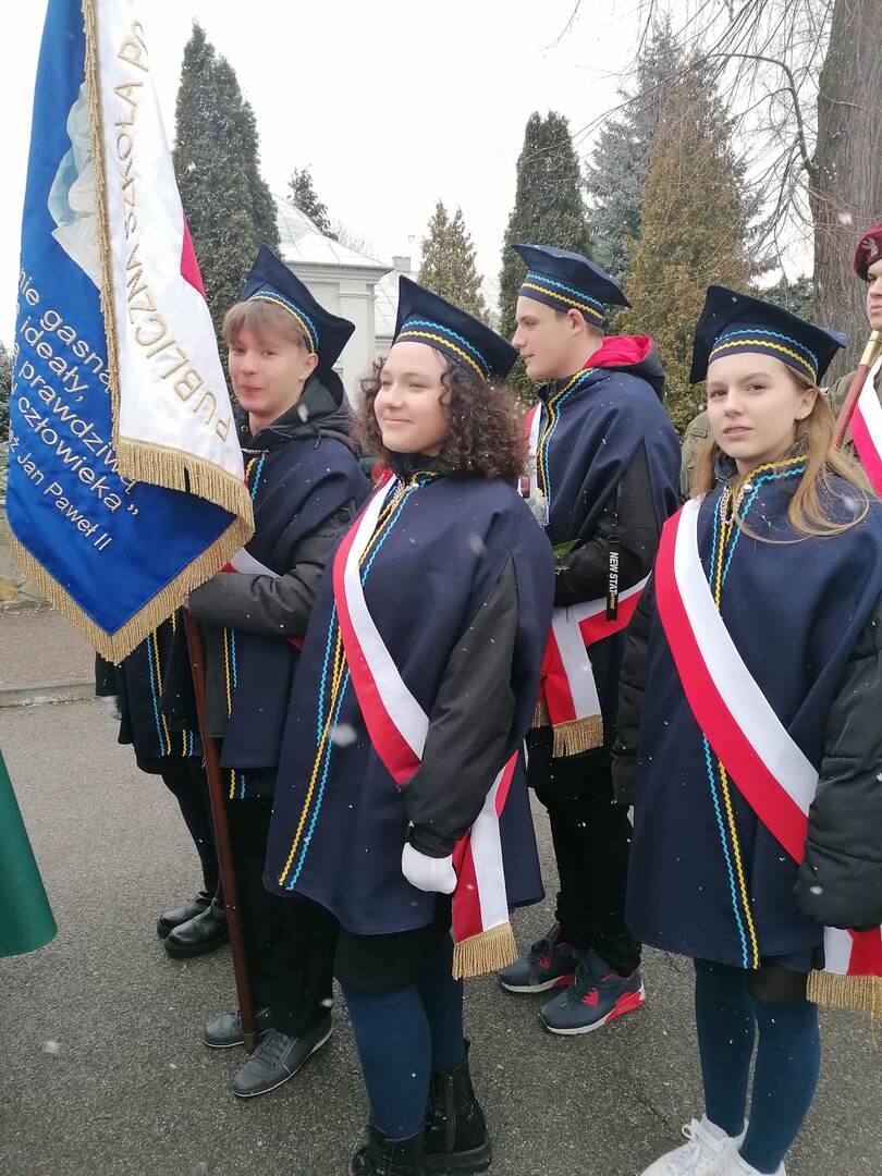 Tutaj powinien być opis