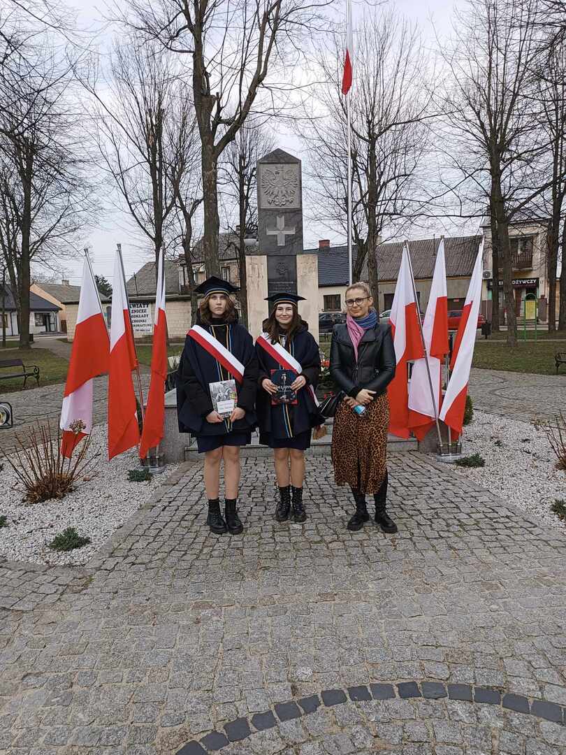 Tutaj powinien być opis