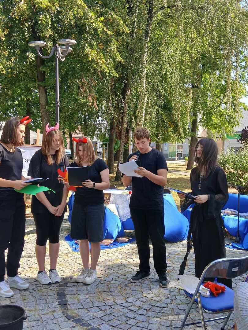 Tutaj powinien być opis