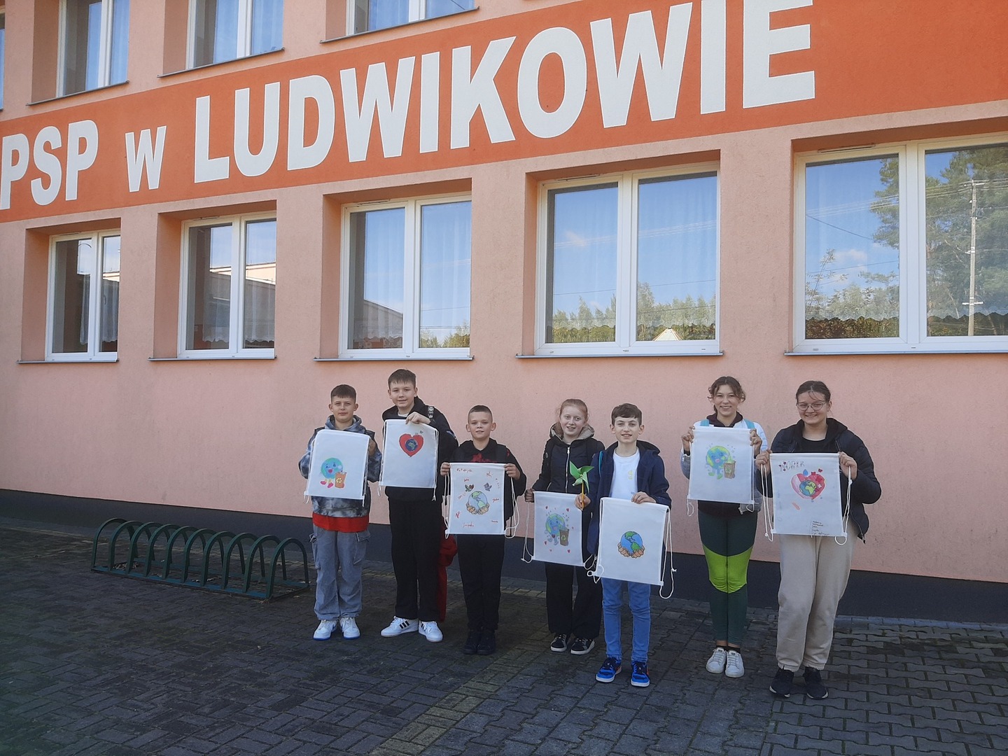 Tutaj powinien być opis