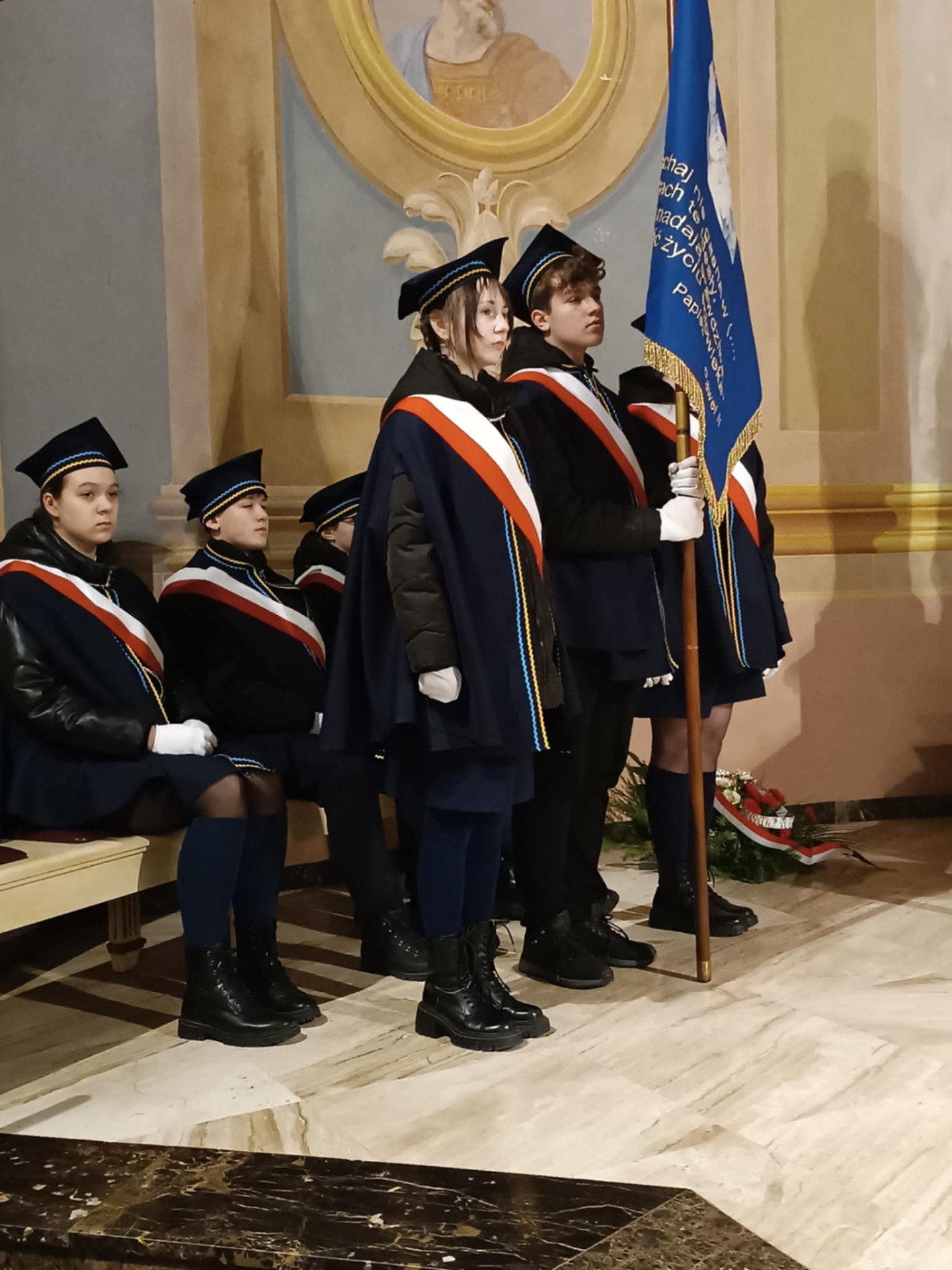 Tutaj powinien być opis