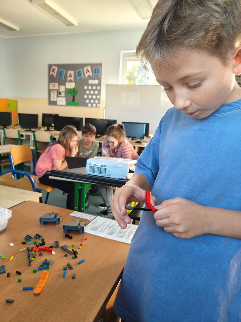 1000012048.jpg [3072x4096]